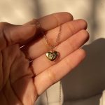 Glare Necklace-min