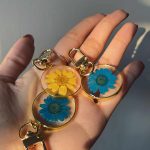 Forever Daisy Keychain
