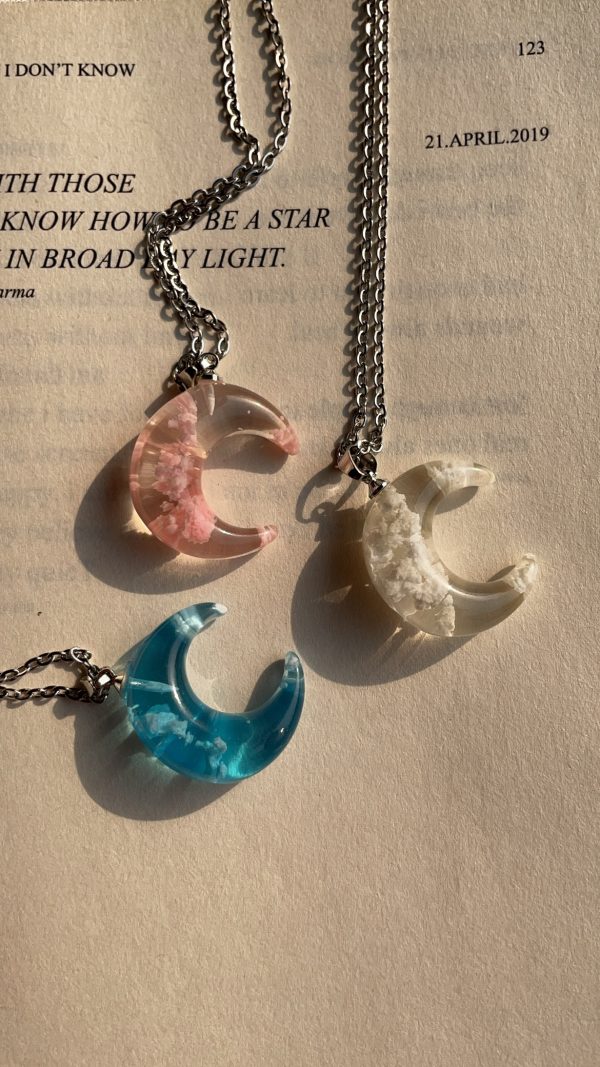 Seline: Glowing Moon - Image 5