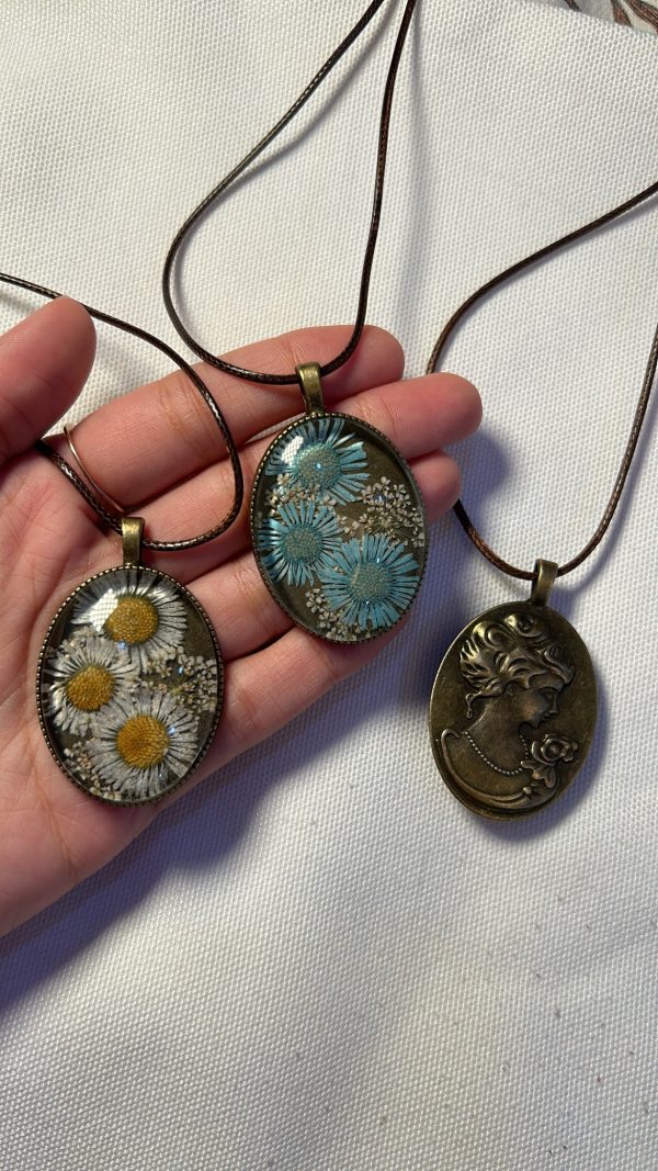 Eleanor Vintage necklace - Image 6