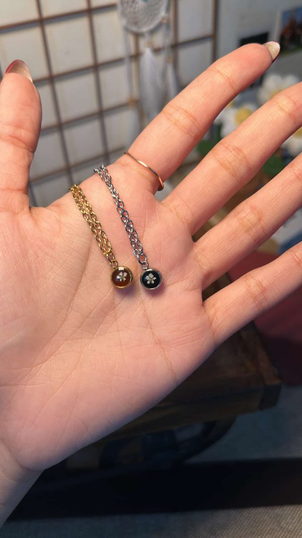 Tiniest Flower Necklace - Image 2