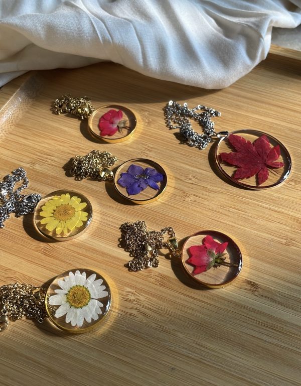 Daisy necklace - Image 2