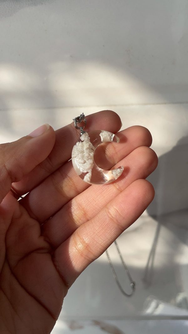 Seline: Glowing Moon - Image 6