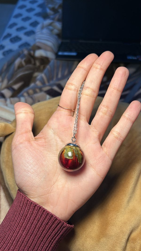 Rose orb necklace - Image 3