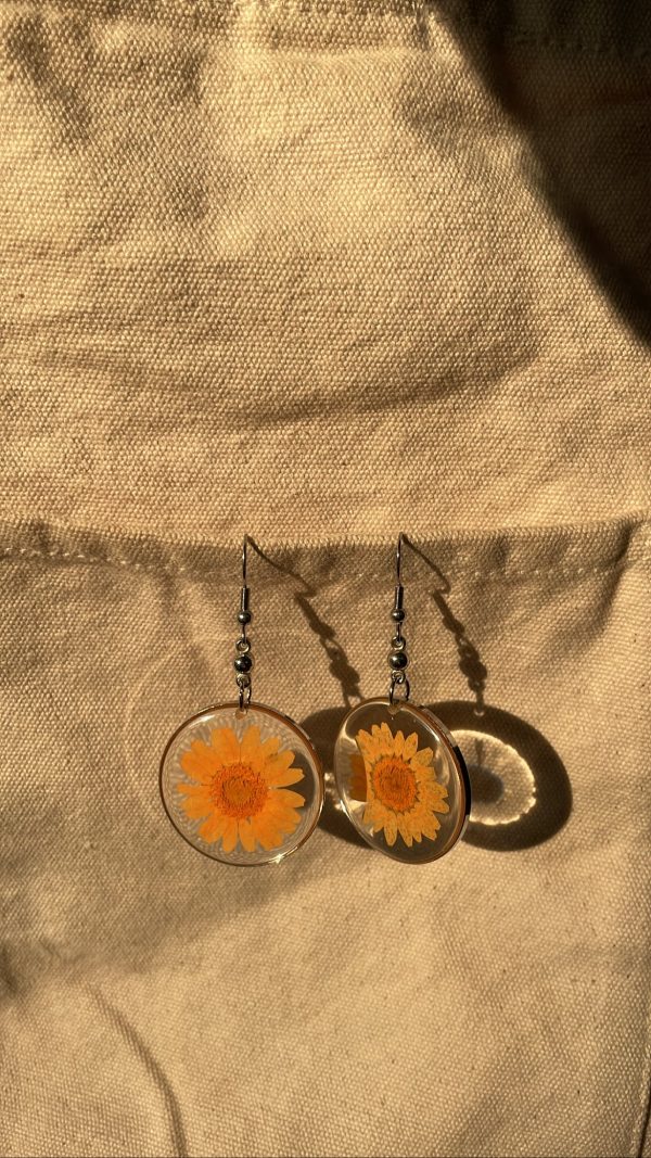 Mellow Daisy earrings - Image 3