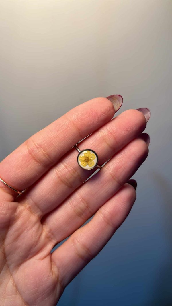 Sunshine Blossom Ring - Image 4