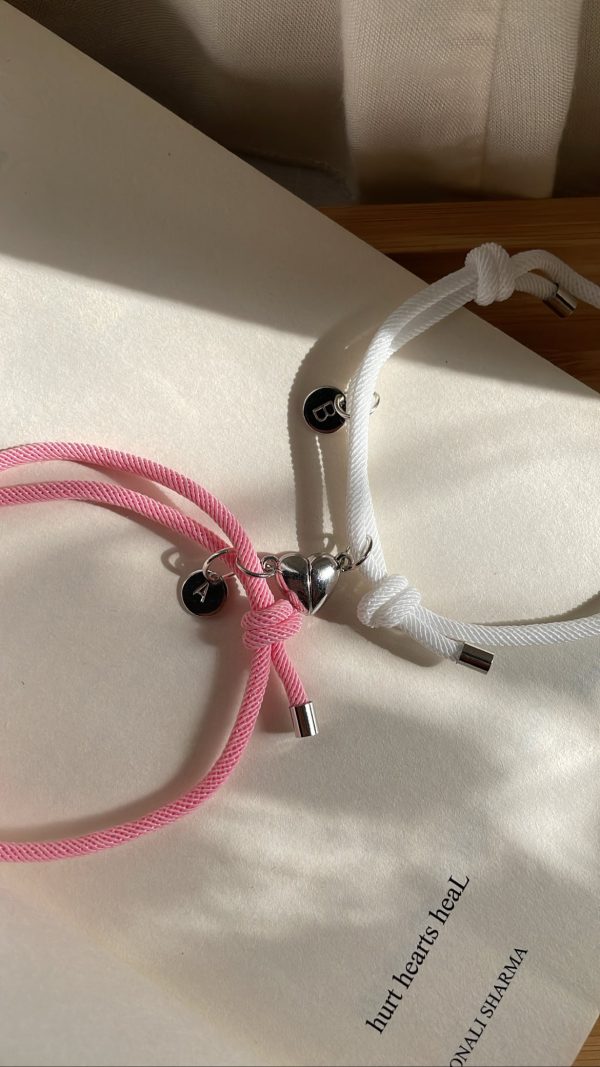 Heart magnet bracelets - Image 3