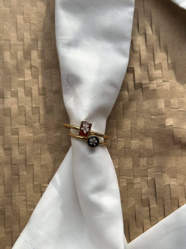 Scarlet floral ring - Image 4