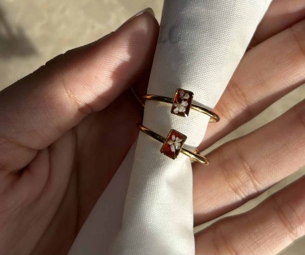 Scarlet floral ring - Image 5