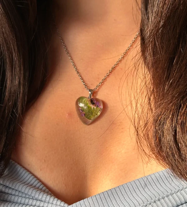 Alison Heart Necklace - Image 4