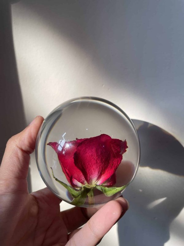 Rose bud paper weight - Image 3